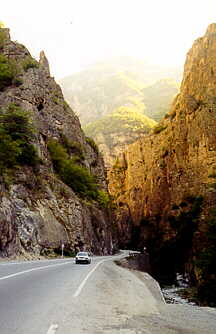 The road to Masuleh