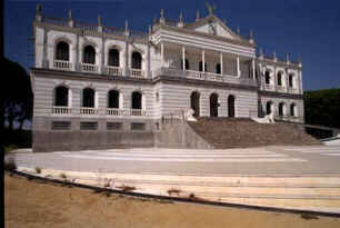 Palacio El Acebron